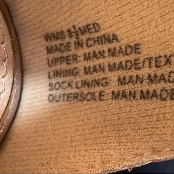 Candies Gold wedge platform sandals size 8.5 - Picture 7 of 7